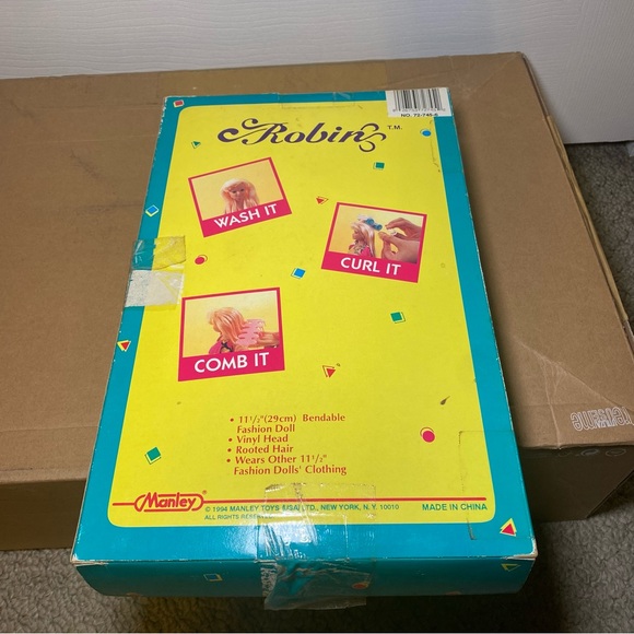 Manley Toys Vintage Robin Barbie 1994 - Picture 7 of 13